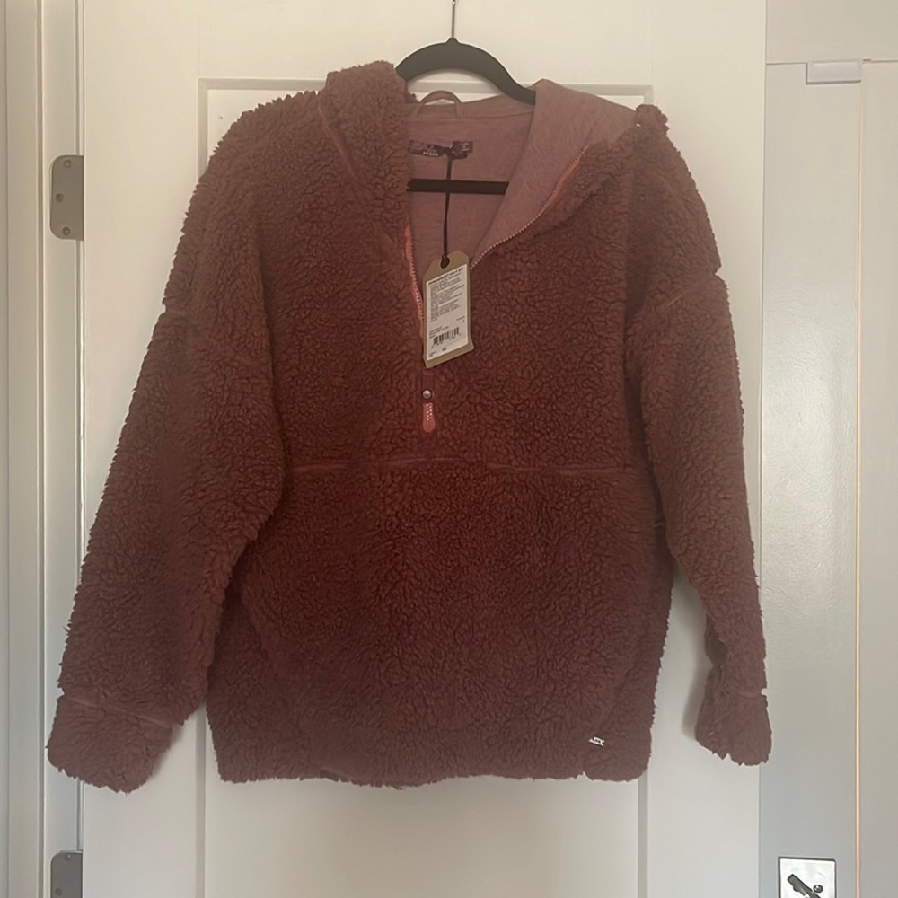 Brand new Parna half zip pullover sweater. Style is “permafrost half zip”